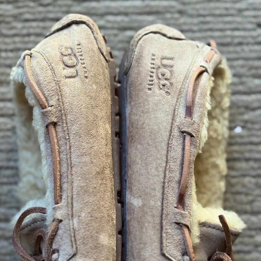 UGG Australia Slippers Women's Size 9 Tan Brown F8114E - Picture 8 of 9